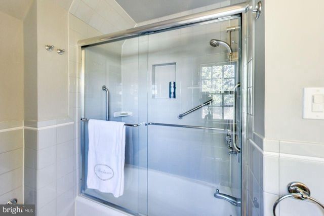 $1,284,000 | 4931 Butterworth Place Northwest, Washington, DC 20016