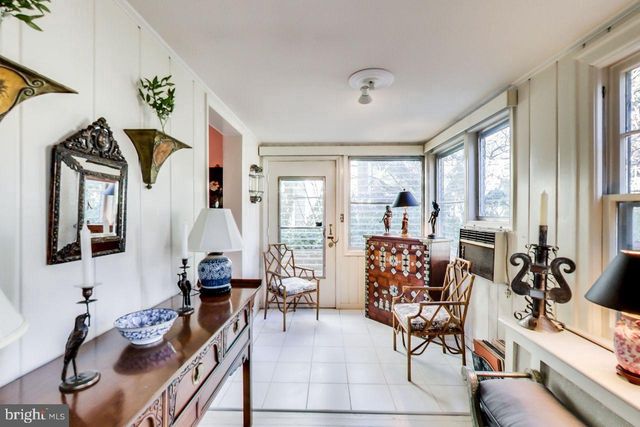 $1,284,000 | 4931 Butterworth Place Northwest, Washington, DC 20016