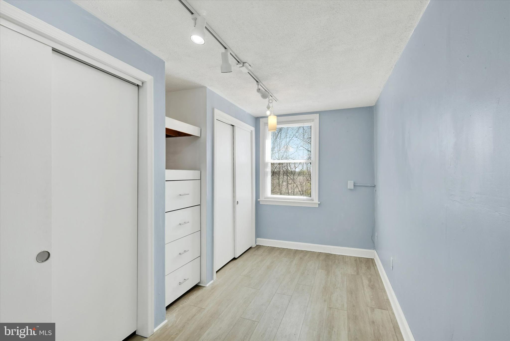 7508 Brockton Road Philadelphia, PA 19151 - Photo 16 of 28 Bedroom 3