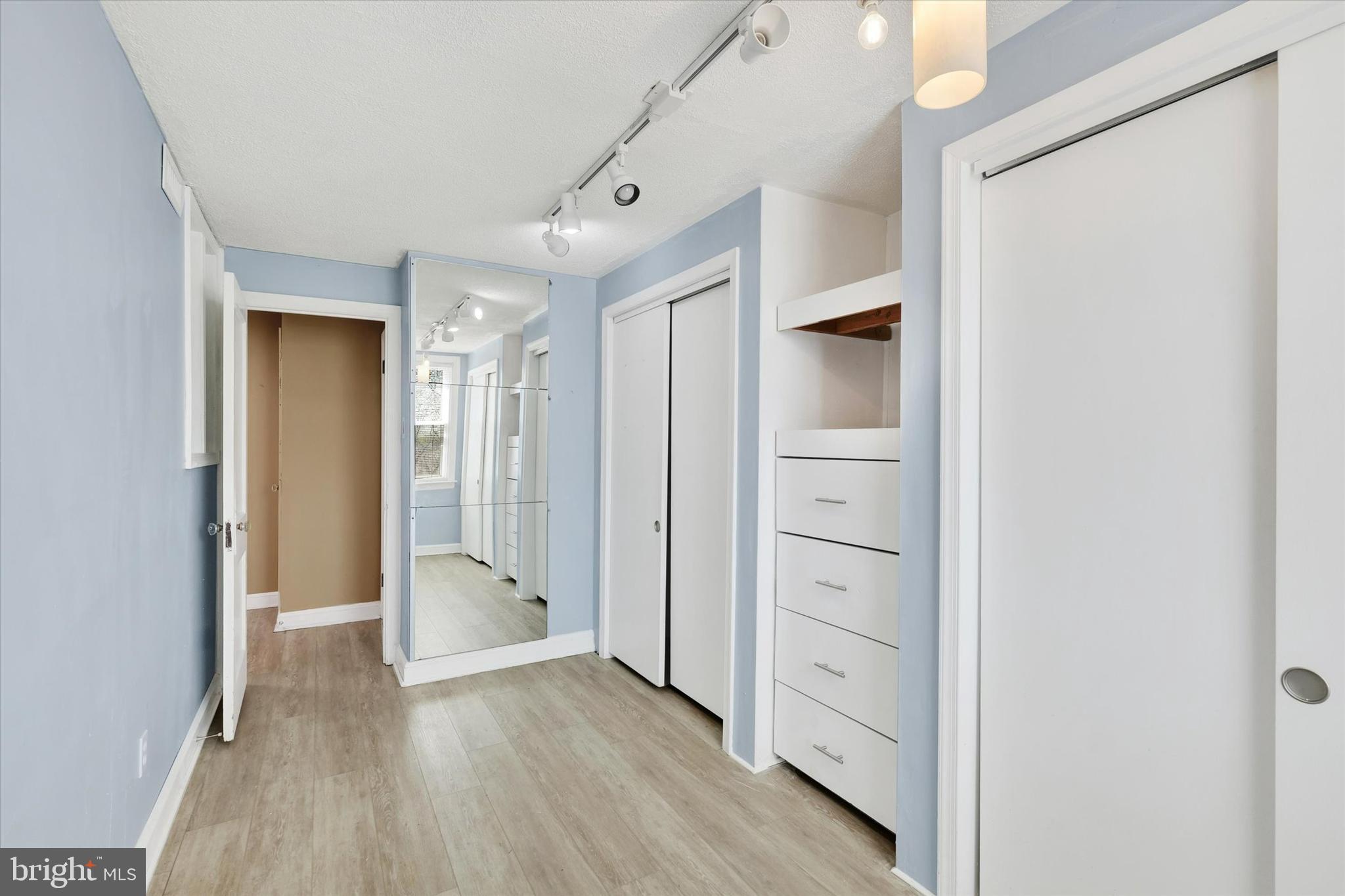 7508 Brockton Road Philadelphia, PA 19151 - Photo 17 of 28 Bedroom 3