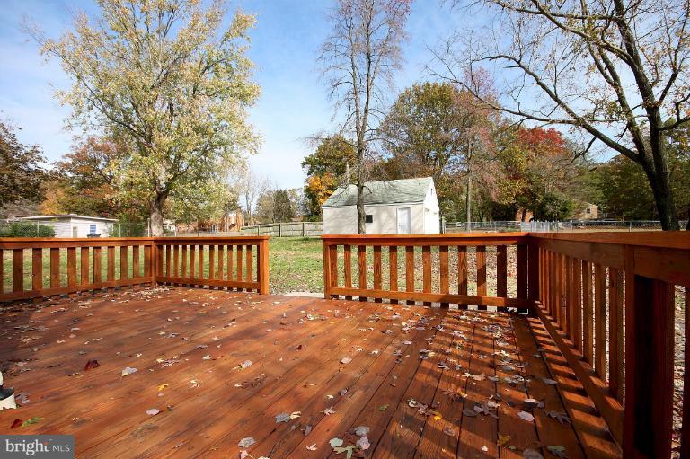 8804 Dangerfield Road Clinton, MD 20735 - Photo 3 of 14 Deck