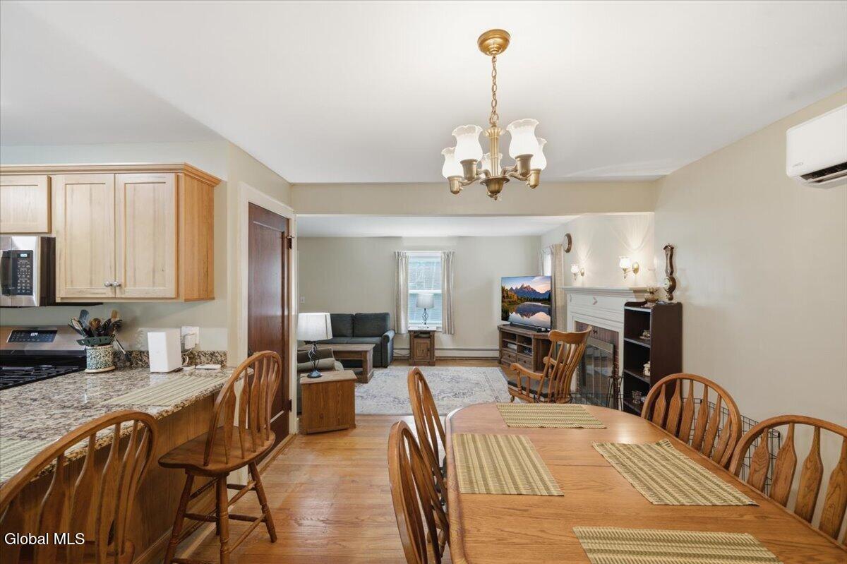 113 Gordon Road Rotterdam, NY 12306 - Photo 13 of 40 dinette into living room