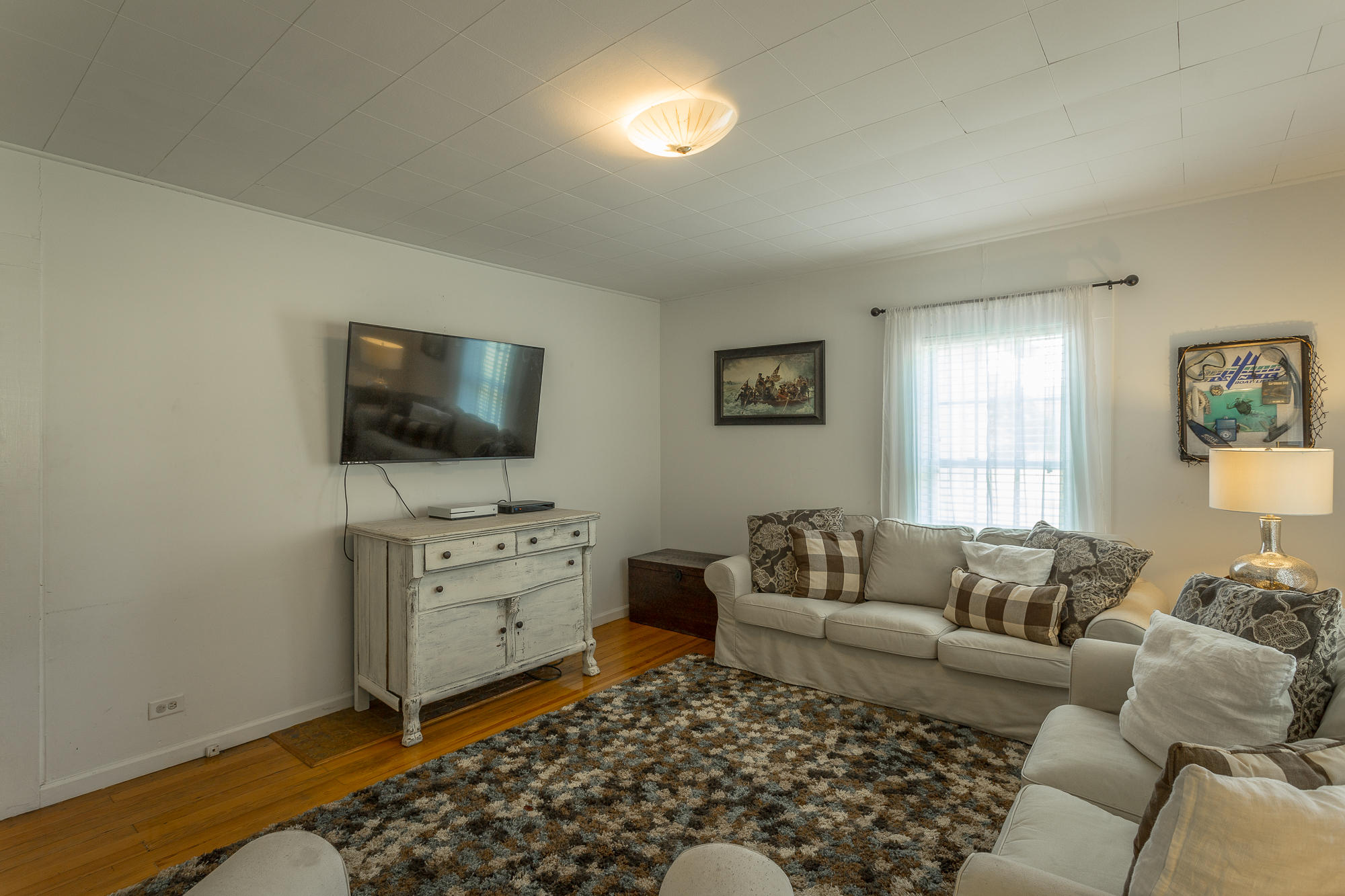 622 Kay Conley Road Rock Spring, GA 30739 - Photo 15 of 45 Living Room