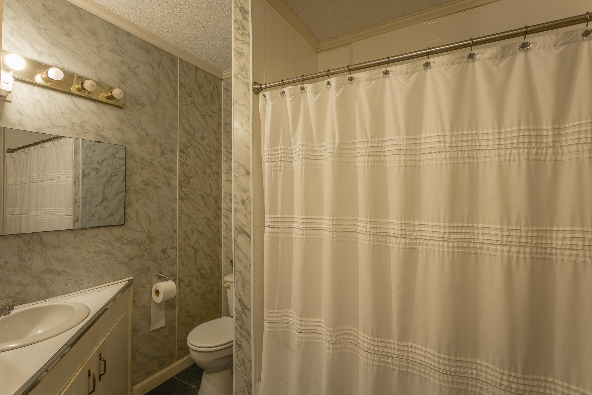 622 Kay Conley Road Rock Spring, GA 30739 - Photo 22 of 45 Bathroom