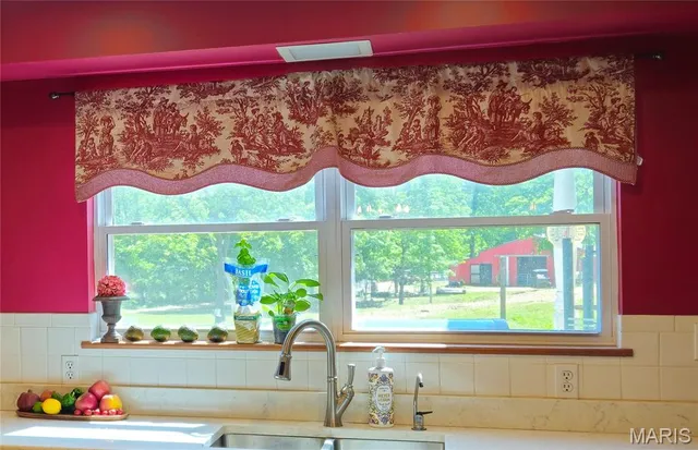 $895,000 | 352 Madison Wayne 9305, Marquand, MO 63655