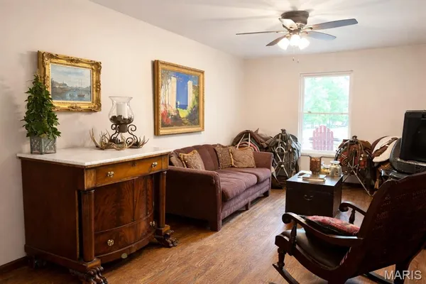 $895,000 | 352 Madison Wayne 9305, Marquand, MO 63655