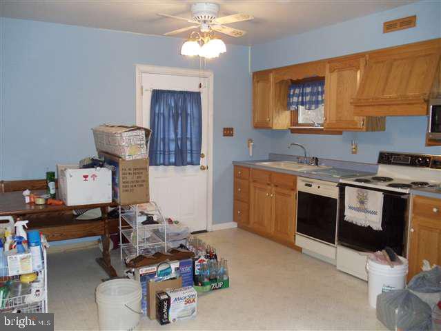 12 Cook Road Duncannon, PA 17020 - Photo 8 of 25 Gallery Image 8