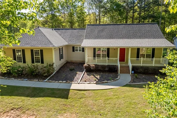 $365,000 | 26 Tuxedo Drive, Commerce, GA 30530