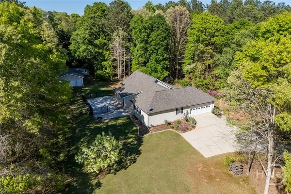 $365,000 | 26 Tuxedo Drive, Commerce, GA 30530