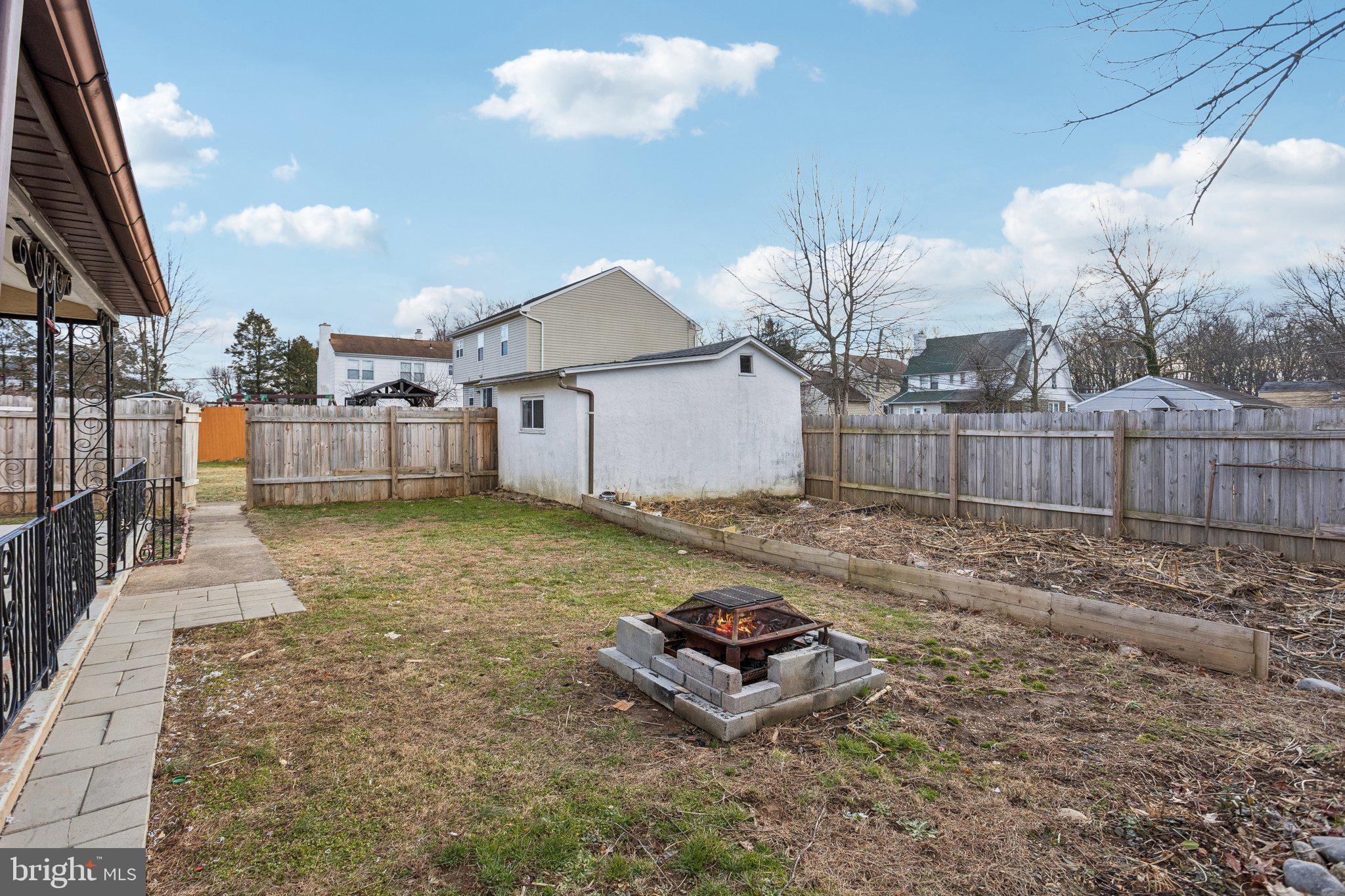 2614 Old Welsh Road Willow Grove, PA 19090 - Photo 42 of 47 a view of a backyard with a sink