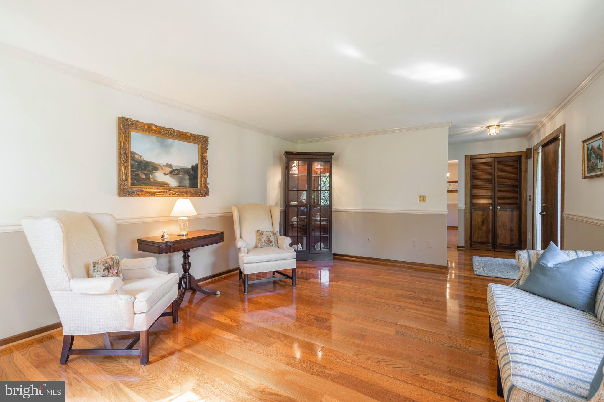 266 Valley View Road Berwyn, PA 19312 - Photo 8 of 49