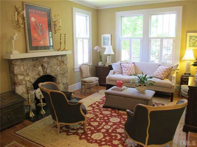 2208 Creston Road Raleigh, NC 27608 - Photo 4 of 23 Living Room