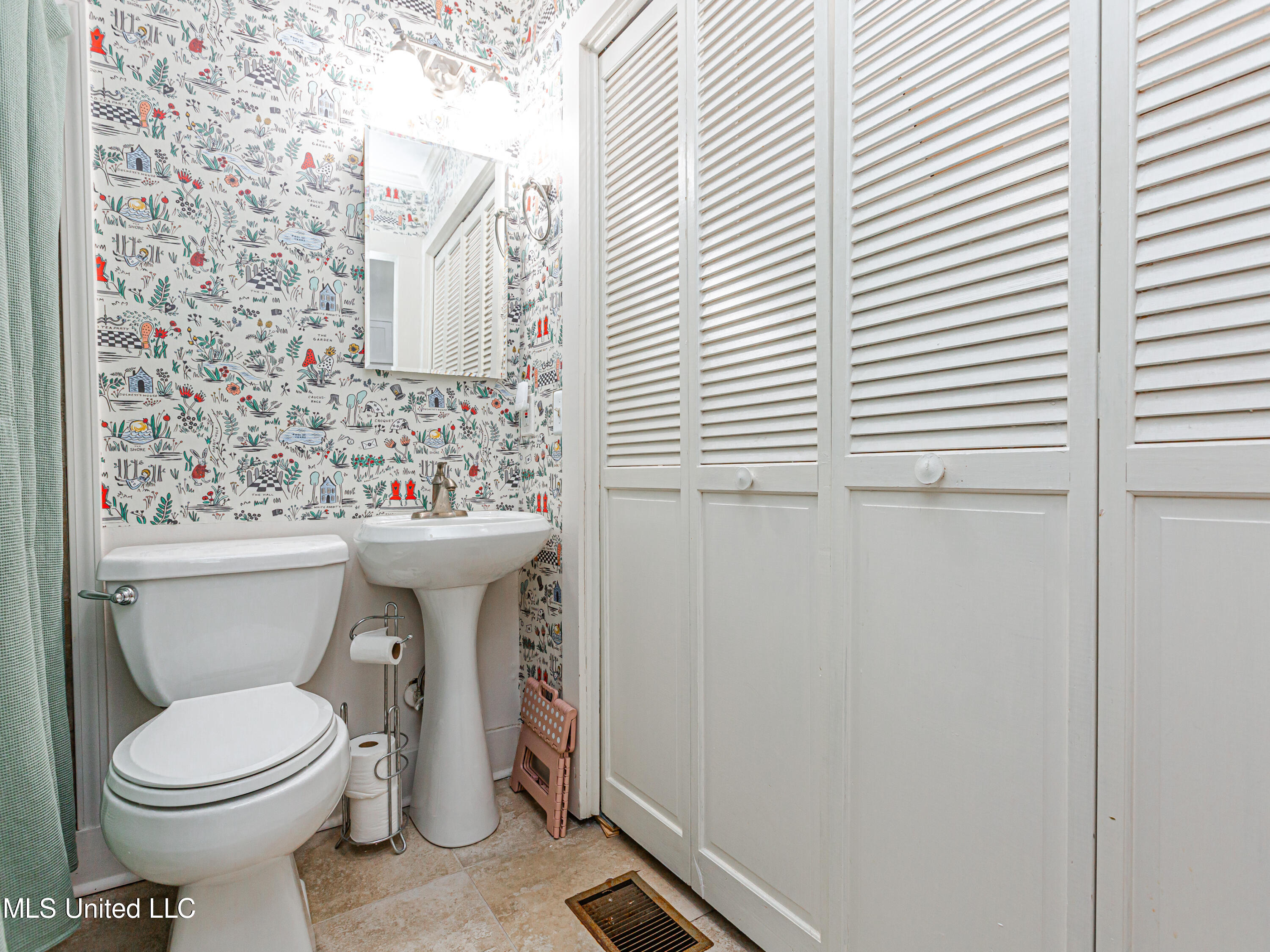 1710 Pine Street Jackson, MS 39202 - Photo 17 of 35 V63A6189