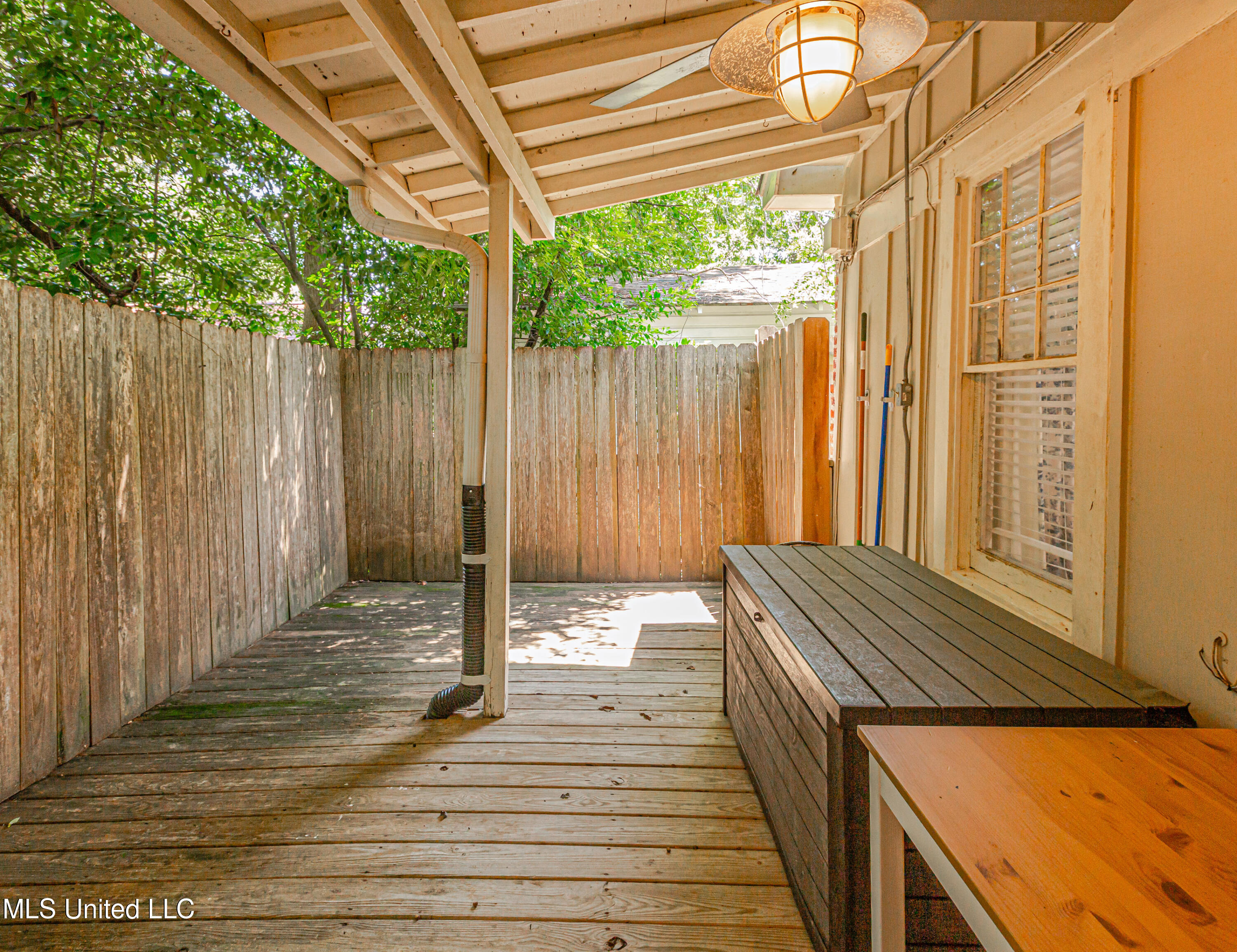 1710 Pine Street Jackson, MS 39202 - Photo 31 of 35 V63A6164