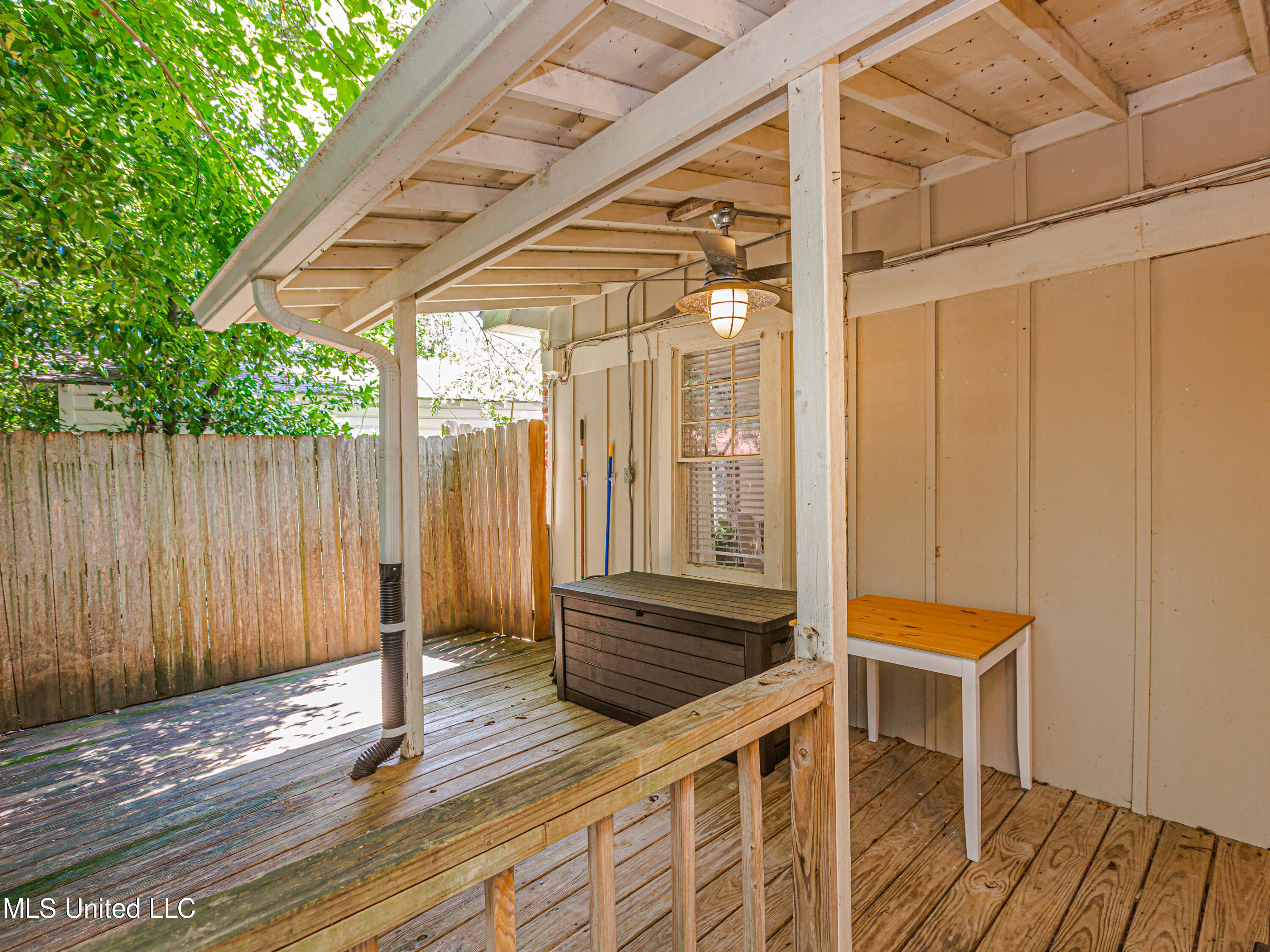 1710 Pine Street Jackson, MS 39202 - Photo 32 of 35 V63A6205