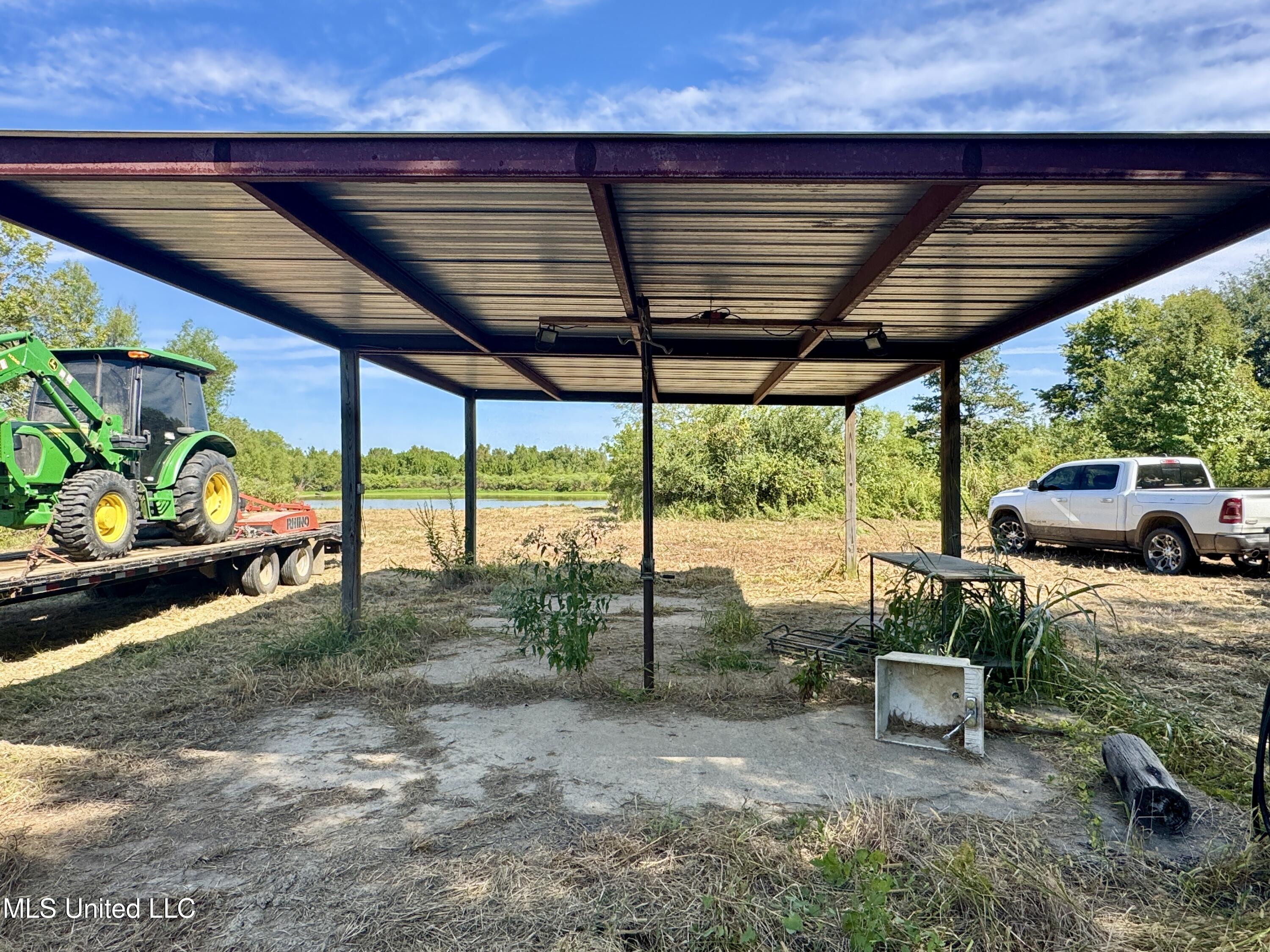 32 Highway 32 Charleston, MS 38921 - Photo 2 of 36 IMG_4300