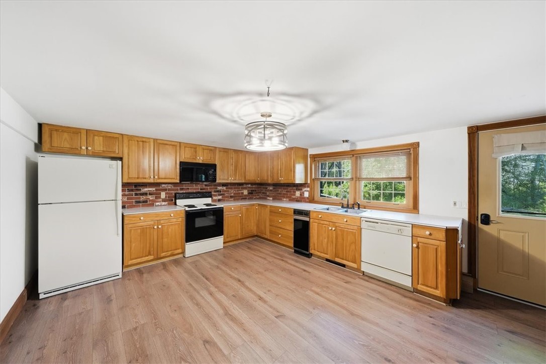 119 George Allen Road Glocester, RI 02814 - Photo 22 of 47 Gallery Image 22