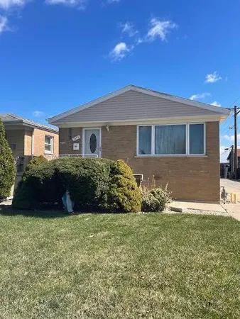 $285,000 | 7843 Natchez Avenue, Burbank, IL 60459