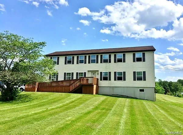$1,800 | 69 Old Unionville Road, Unit 4, Wallkill, NY 12589