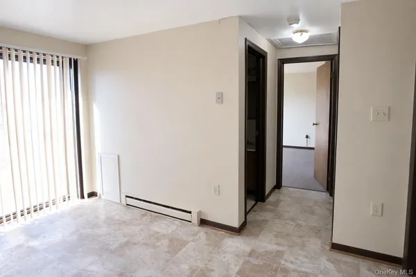 $1,800 | 69 Old Unionville Road, Unit 4, Wallkill, NY 12589