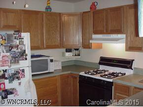 211 Batson Road Brevard, NC 28712 - Photo 4 of 9 Gallery Image 4