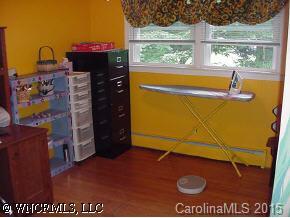 211 Batson Road Brevard, NC 28712 - Photo 6 of 9 Gallery Image 6