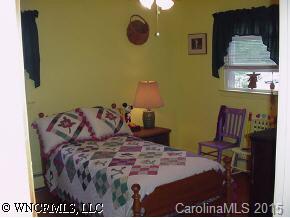 211 Batson Road Brevard, NC 28712 - Photo 7 of 9 Gallery Image 7