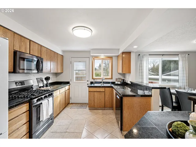 $550,000 | 4795 Thunderbird Street, Eugene, OR 97404