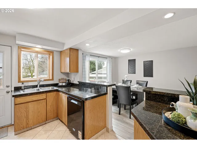 $550,000 | 4795 Thunderbird Street, Eugene, OR 97404