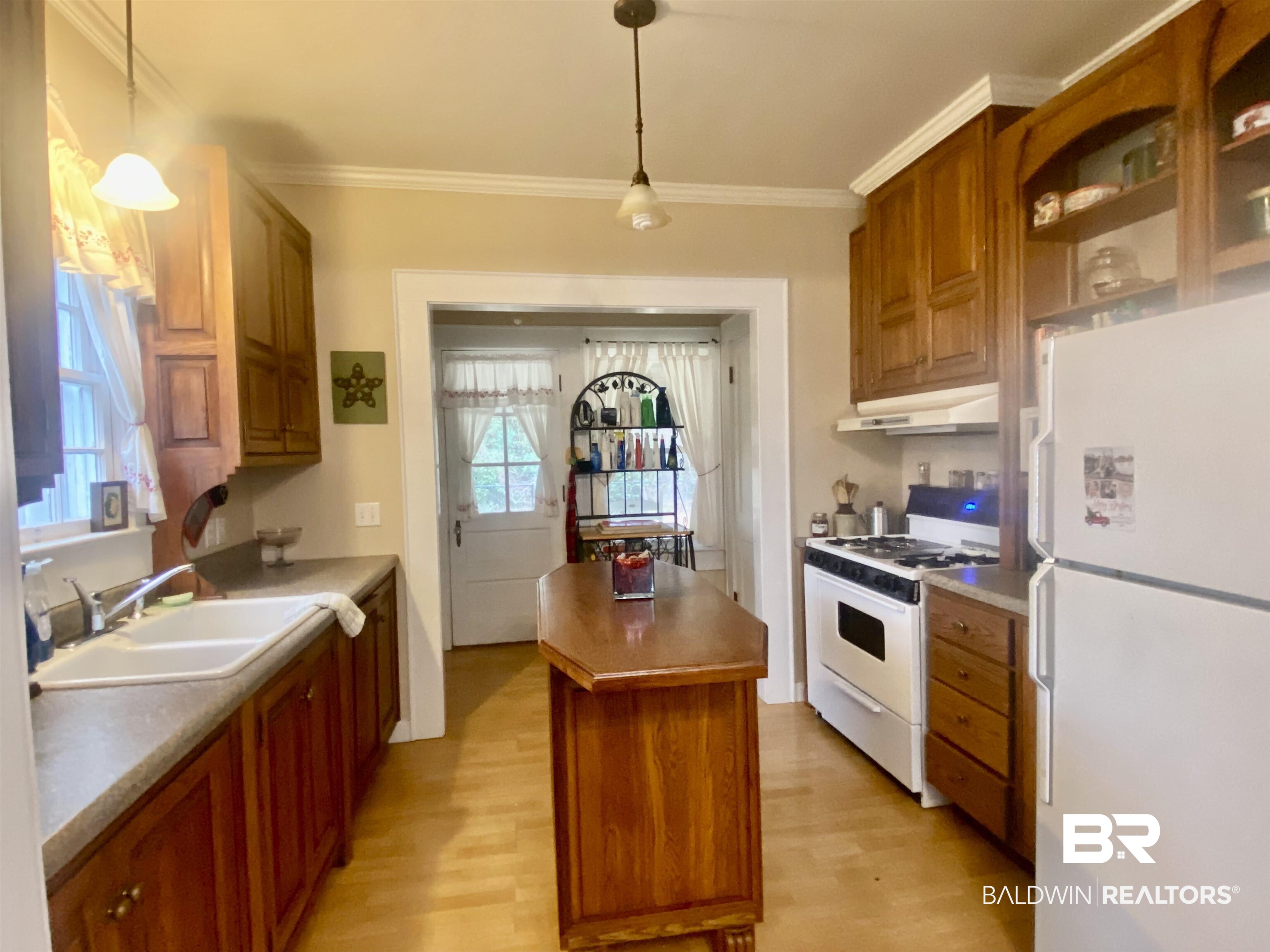 56 Academy Street Monroeville, AL 36460 - Photo 9 of 18