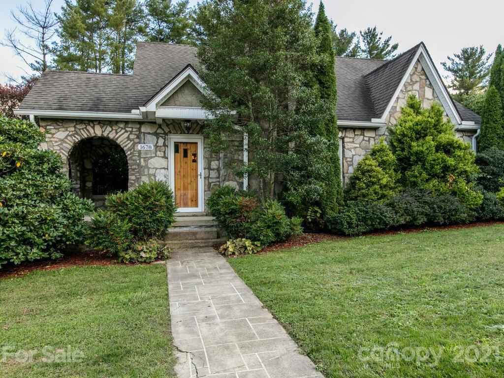 1678 Old Clyde Road Clyde, NC 28721 - Photo 2 of 42