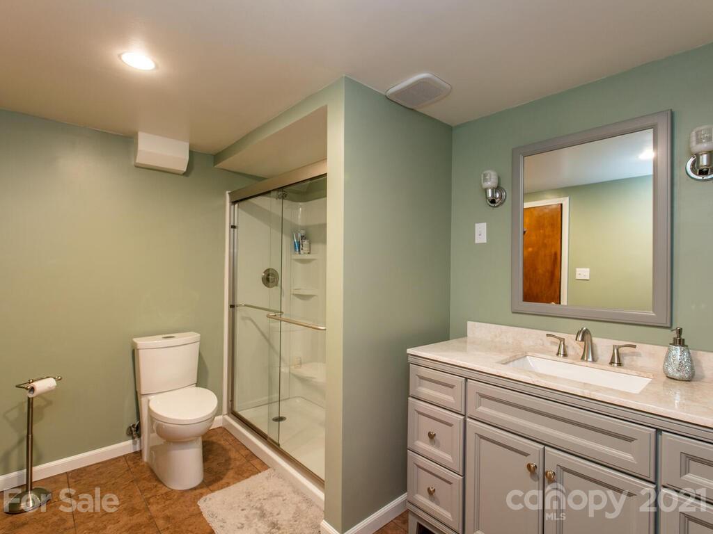1678 Old Clyde Road Clyde, NC 28721 - Photo 32 of 42