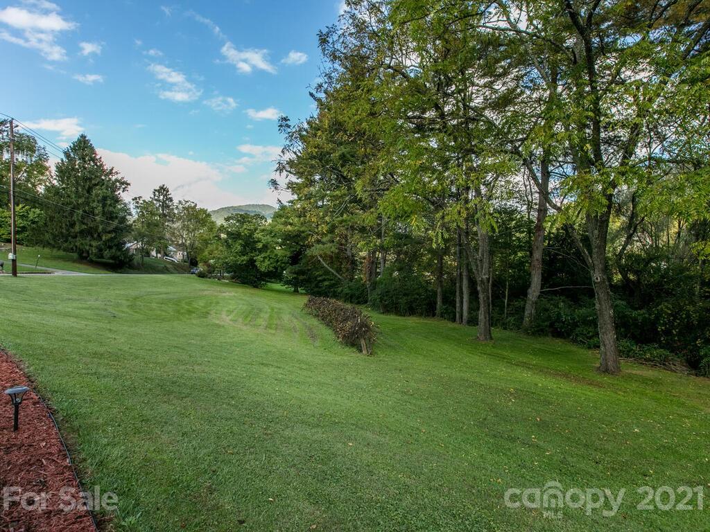 1678 Old Clyde Road Clyde, NC 28721 - Photo 37 of 42