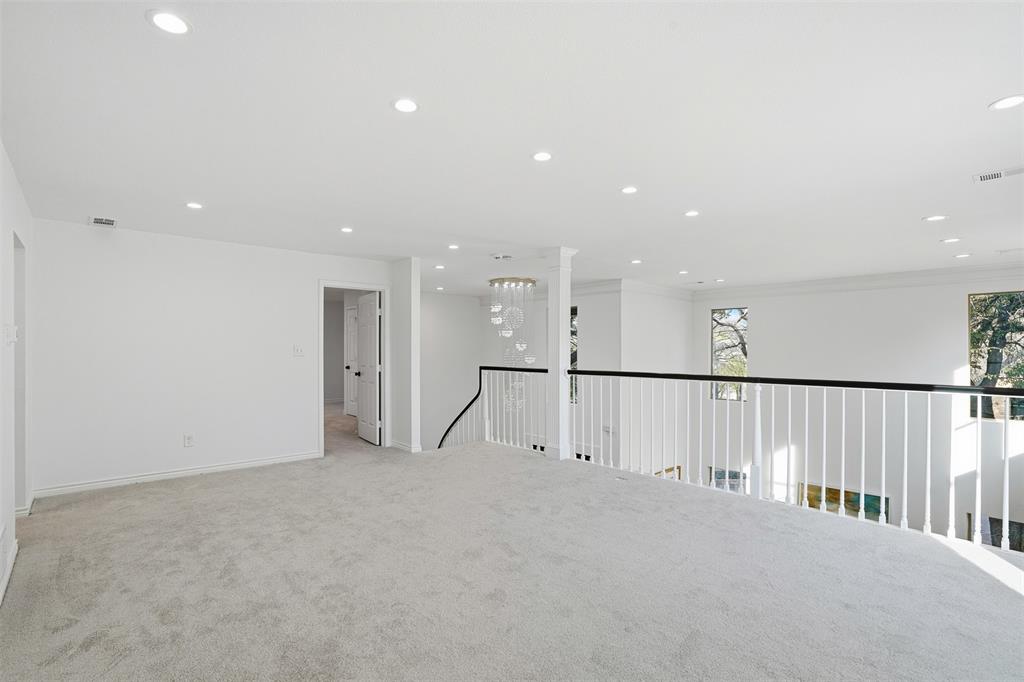 2 Parliament Place Dallas, TX 75225 - Photo 16 of 40 a view of empty room