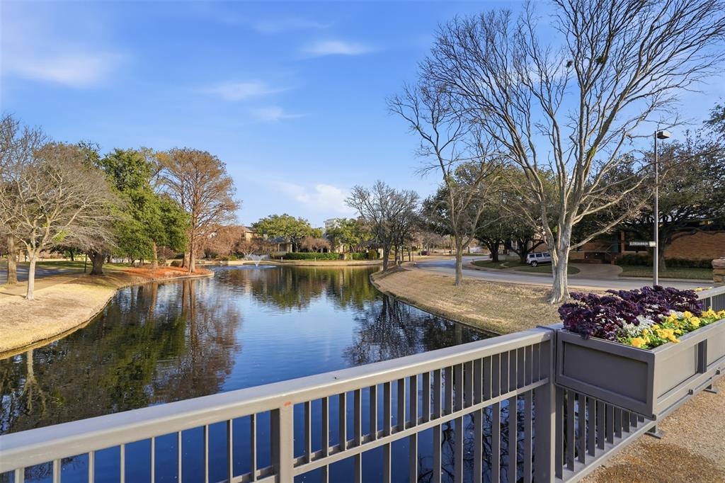 2 Parliament Place Dallas, TX 75225 - Photo 32 of 40 a balcony with wooden floor and lake view