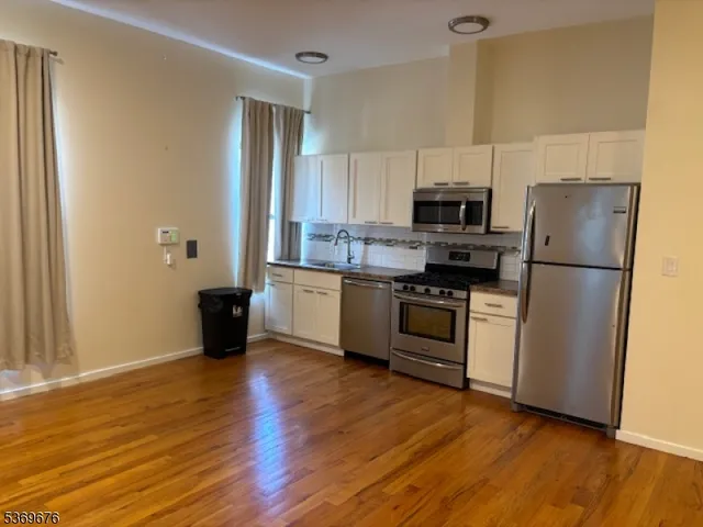 $1,750 | 1086 South Orange Avenue, Unit 2, Newark, NJ 07106