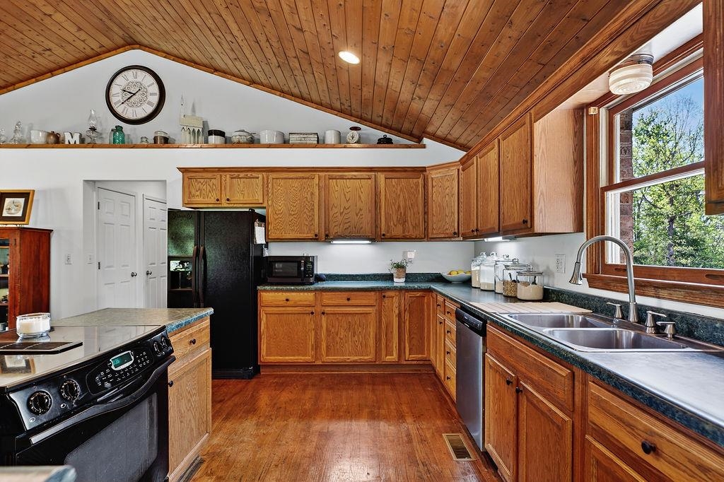 576 Vinegar Hill Road Churchville, VA 24421 - Photo 14 of 53 Gallery Image 14