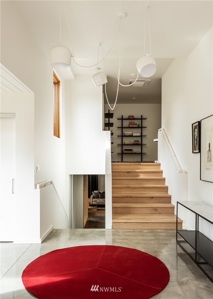 820 26th Avenue Seattle, WA 98122 - Photo 17 of 36