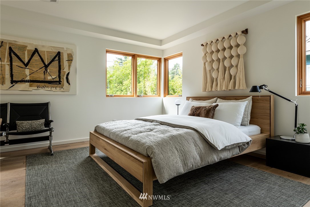 820 26th Avenue Seattle, WA 98122 - Photo 19 of 36