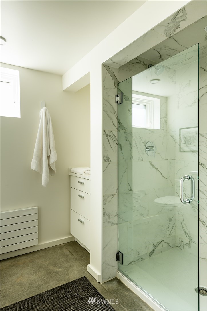 820 26th Avenue Seattle, WA 98122 - Photo 31 of 36