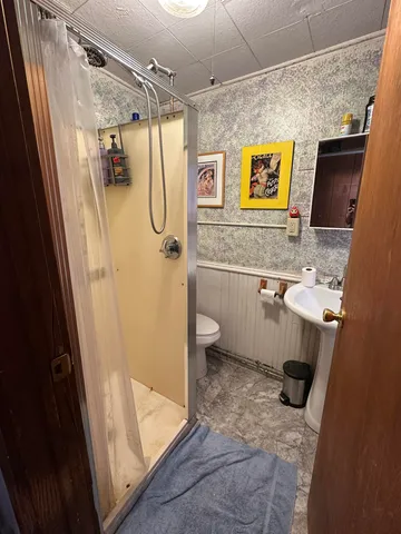 $250,000 | 6982 Main Street, Readsboro, VT 05350