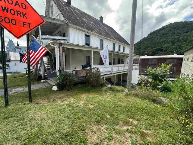 $250,000 | 6982 Main Street, Readsboro, VT 05350