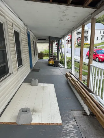 $250,000 | 6982 Main Street, Readsboro, VT 05350