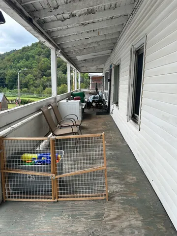 $250,000 | 6982 Main Street, Readsboro, VT 05350