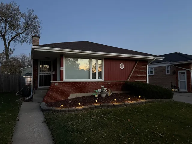 $289,900 | 145 Rice Avenue, Bellwood, IL 60104