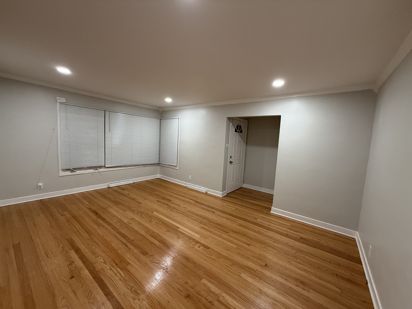 145 Rice Avenue Bellwood, IL 60104 - Photo 3 of 23