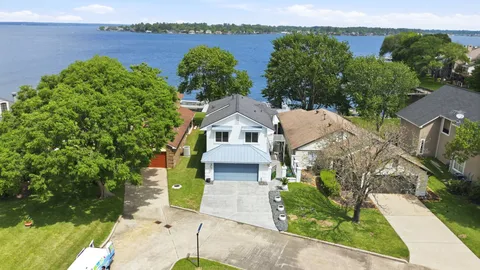 $825,000 | 1609 Schooner Point, Willis, TX 77318