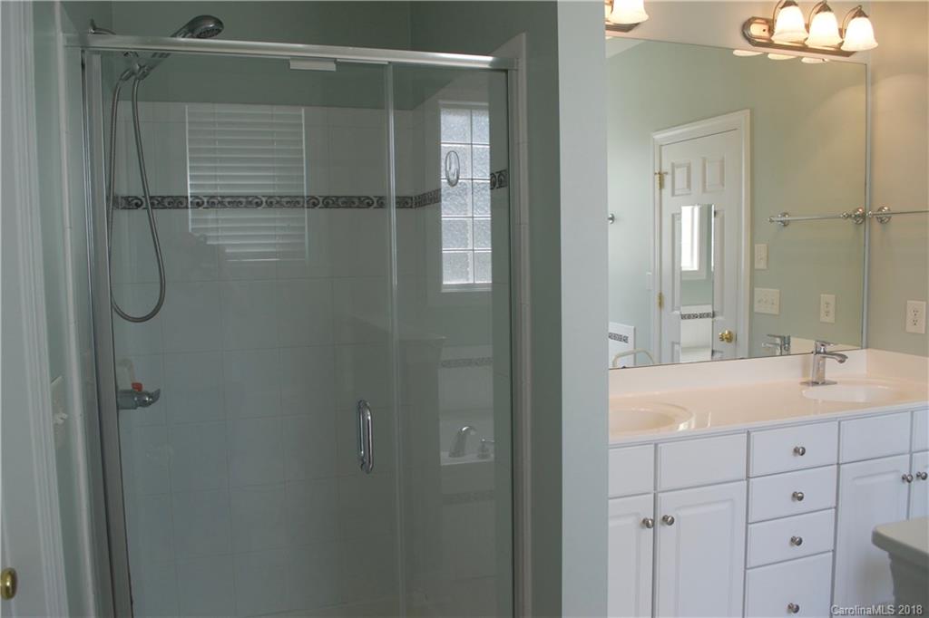 1056 Hunters Run Drive Tega Cay, SC 29708 - Photo 15 of 28 Gallery Image 15