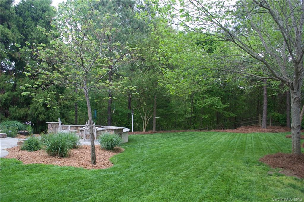 1056 Hunters Run Drive Tega Cay, SC 29708 - Photo 27 of 28 Gallery Image 27