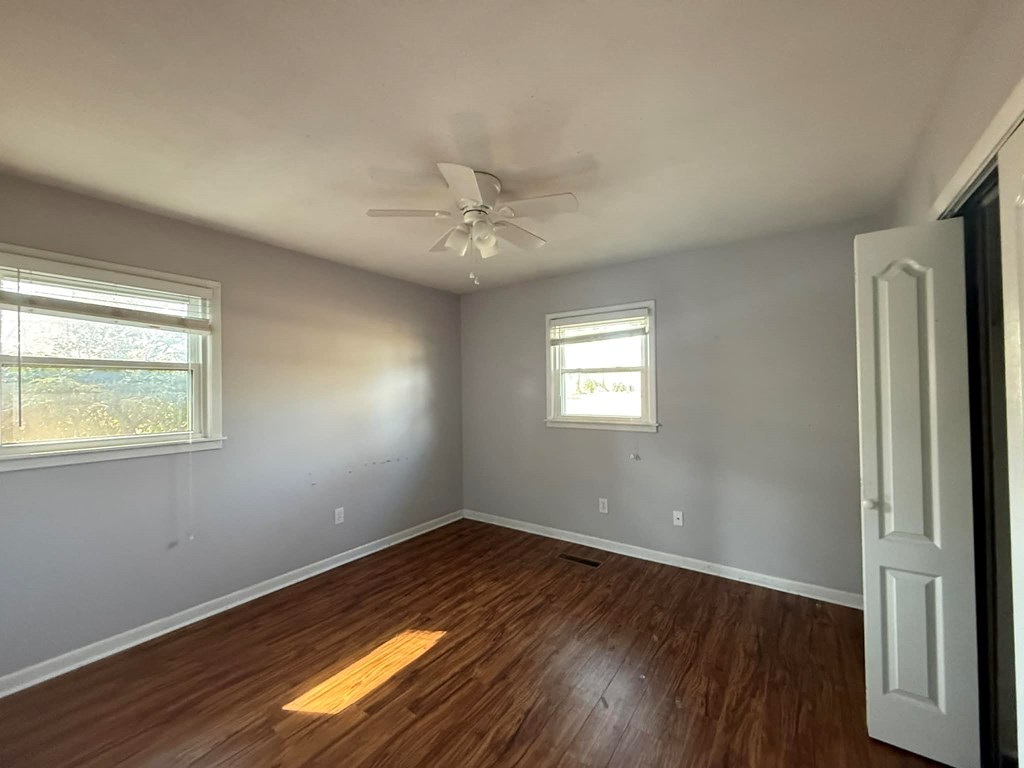 104 Ruth Circle Cowarts, AL 36321 - Photo 12 of 18 Gallery Image 12